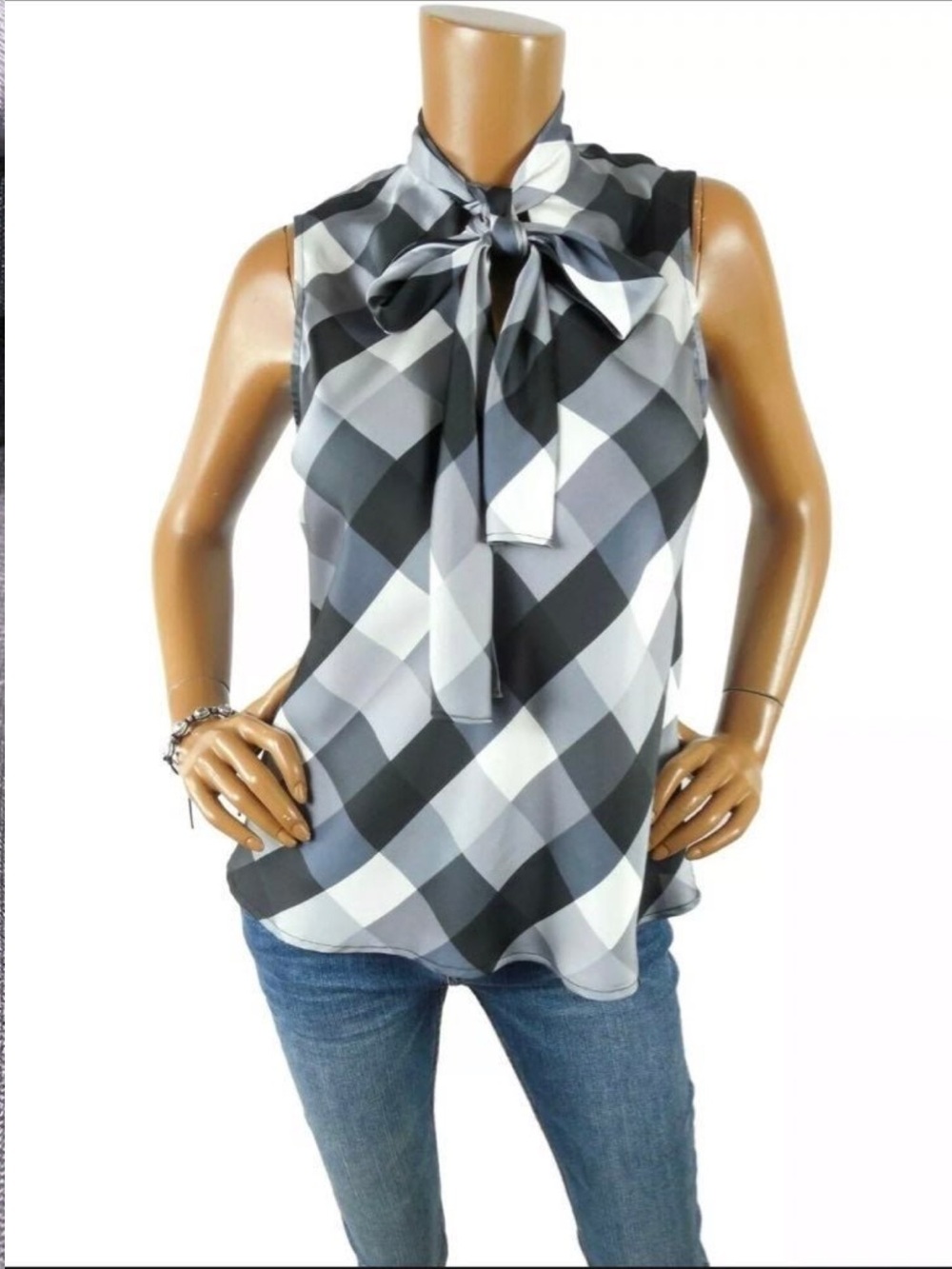 Nine West Sleeveless Tie at Neck Shirt!!